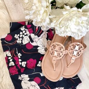 Ann Taylor shorts.  Size 4.  NWT